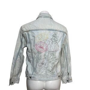 Levi’s Ex Boyfriend Trucker's Jean Jacket Prairie Floral Back acid Washed medium